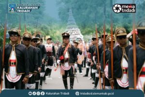 Upacara dan Kirab Bregodo Meriahkan Merti Kalurahan Tridadi ke-79